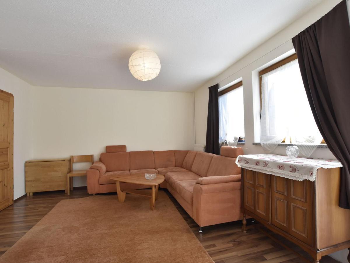 4 Room Holiday Apartment With Garden Kossau Rom bilde