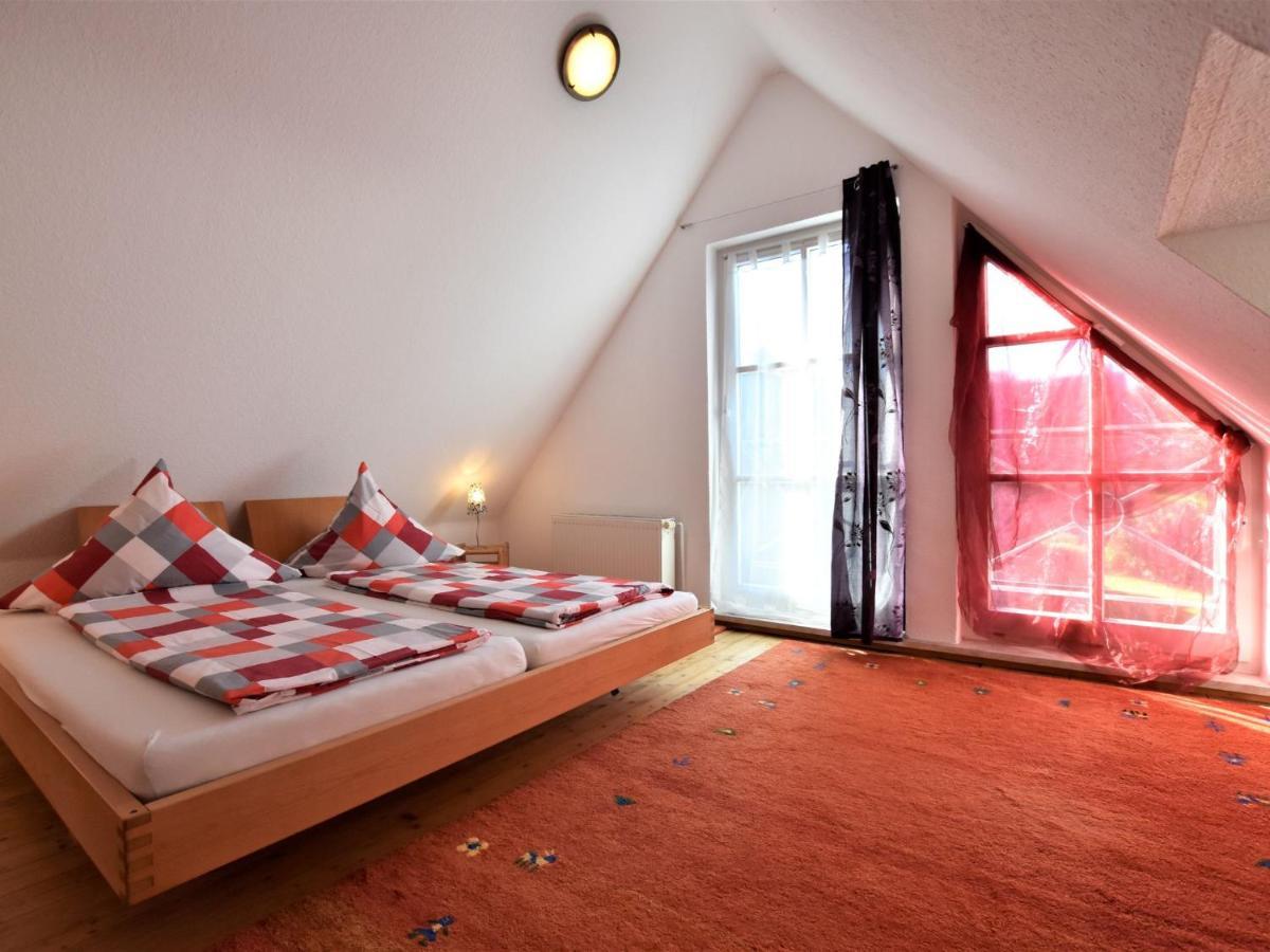 4 Room Holiday Apartment With Garden Kossau Rom bilde